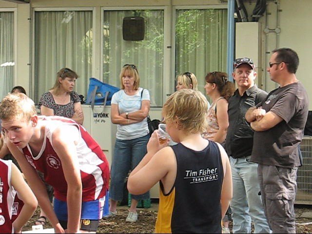 yr32aw0228.jpg